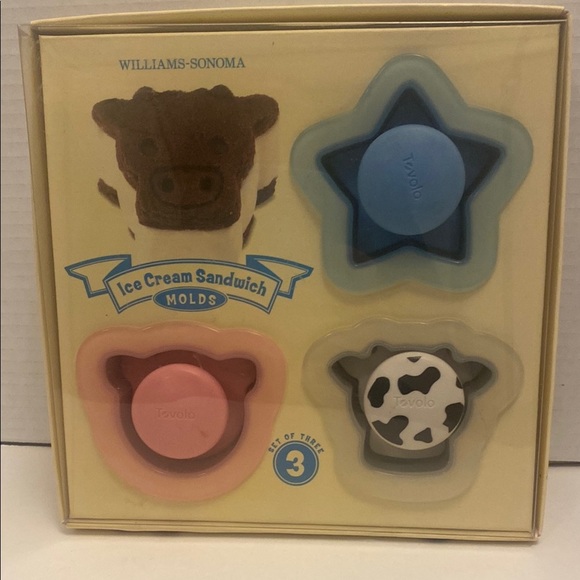 Williams Sonoma Blue and Pink Decorative Accessories Set - Picture 1 of 7